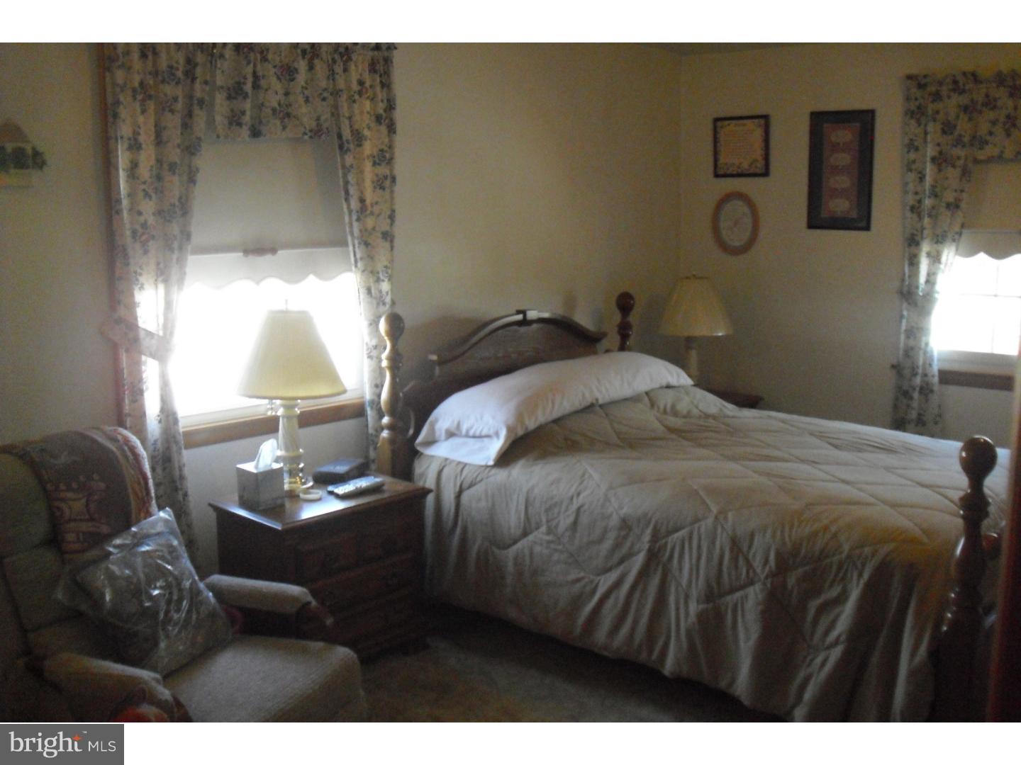 69 Harvard Road Pennsville, NJ 08070 - Photo 15 of 23 Bedroom - Main