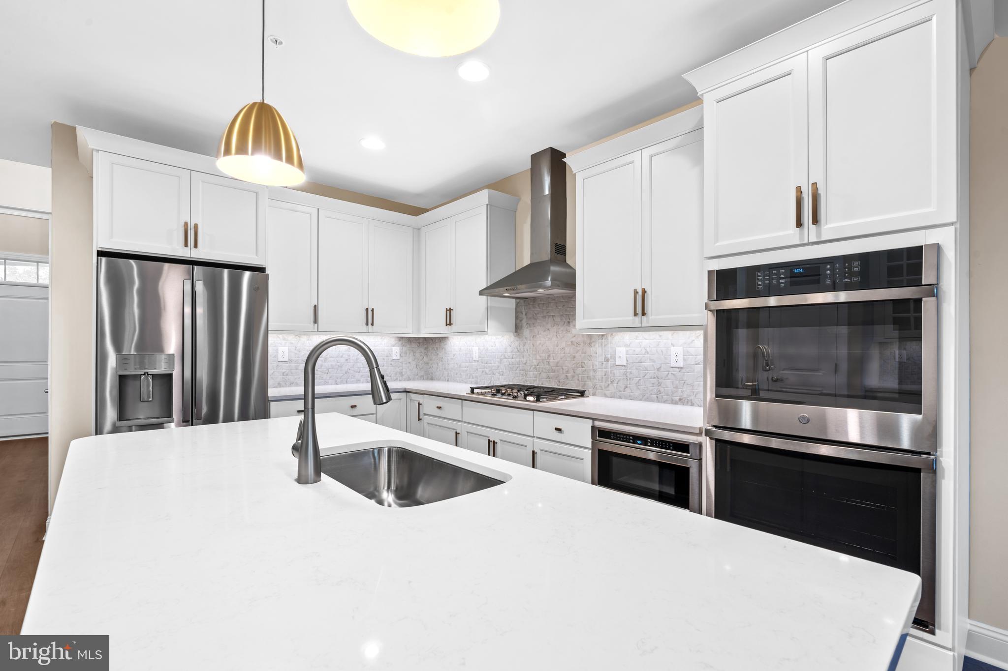 513 Valley Road Newark, DE 19711 - Photo 12 of 55 Quartz countertops