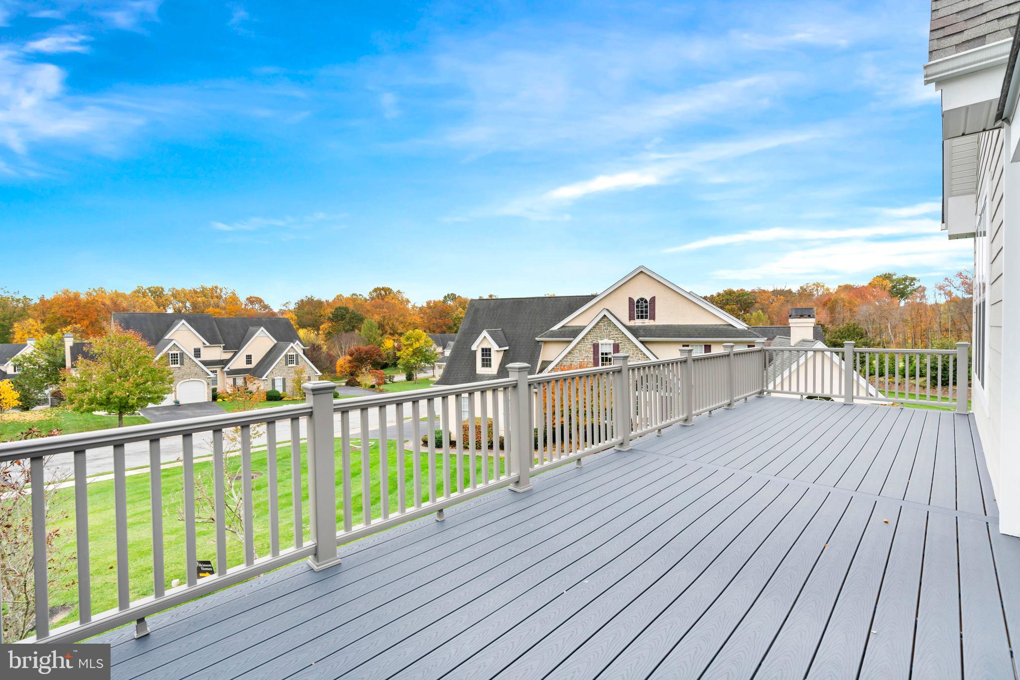 513 Valley Road Newark, DE 19711 - Photo 49 of 55 Large composite deck off the great room.