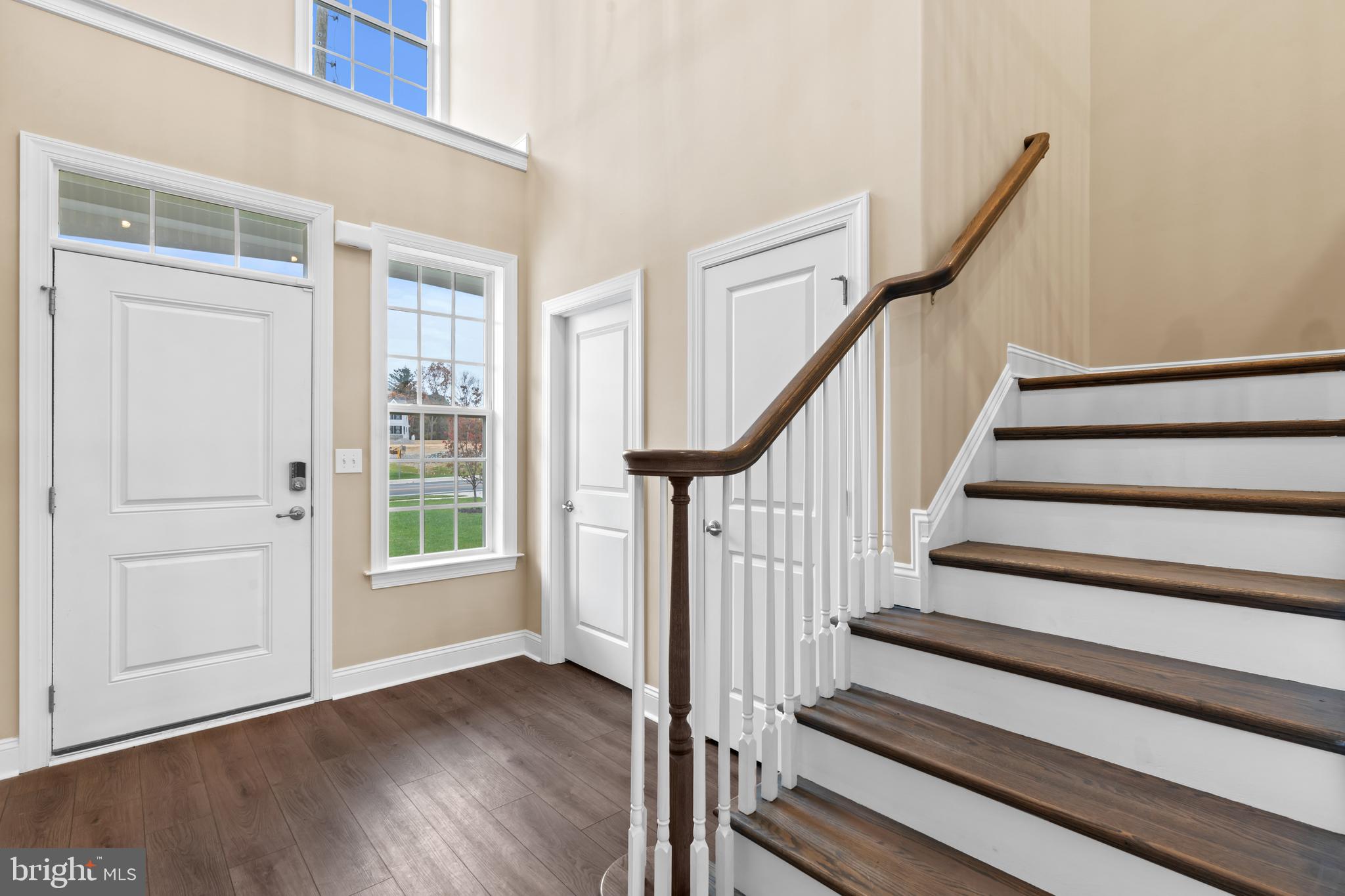 513 Valley Road Newark, DE 19711 - Photo 9 of 55 Hardwood steps to upstairs