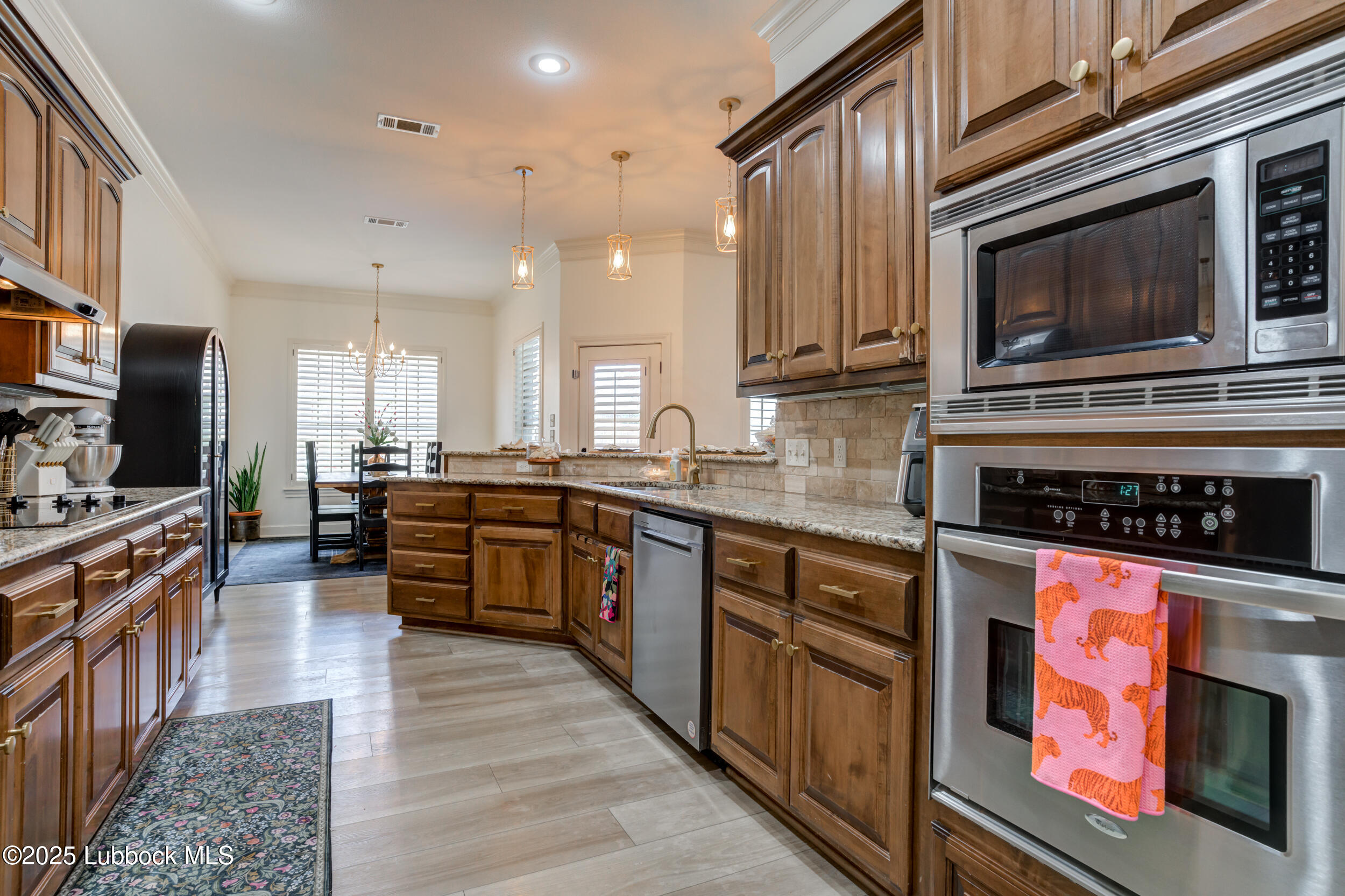 5512 103rd Street Lubbock, TX 79424 - Photo 12 of 31 DSC09839_40_41