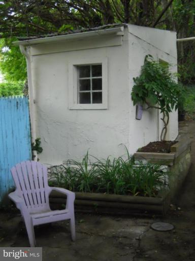 1206 Overbrook Road Baltimore, MD 21239 - Photo 20 of 20 Cute Potting Shed
