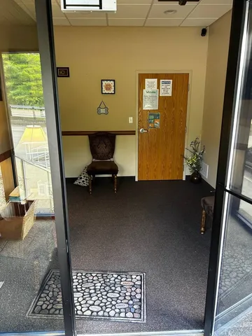 $11 | 1820 North Sterling Avenue, Peoria, IL 61604