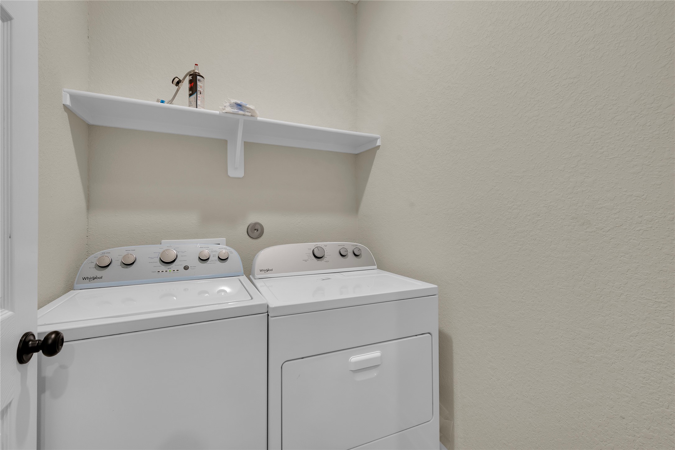 10317 Lake Road, Unit 6A Houston, TX 77070 - Photo 11 of 19 Utility Room