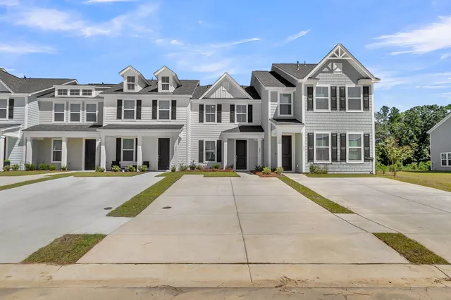 $267,490 | 221 Abercom Place Drive, Moncks Corner, SC 29461