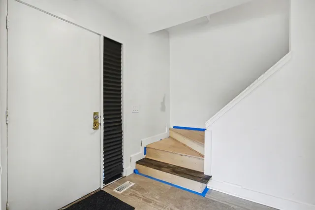 $155,000 | 209 Paisley Court, Kalamazoo, MI 49006