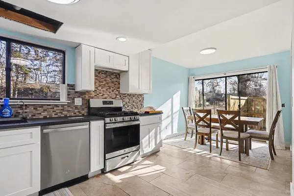 $149,999 | 209 Paisley Court, Kalamazoo, MI 49006