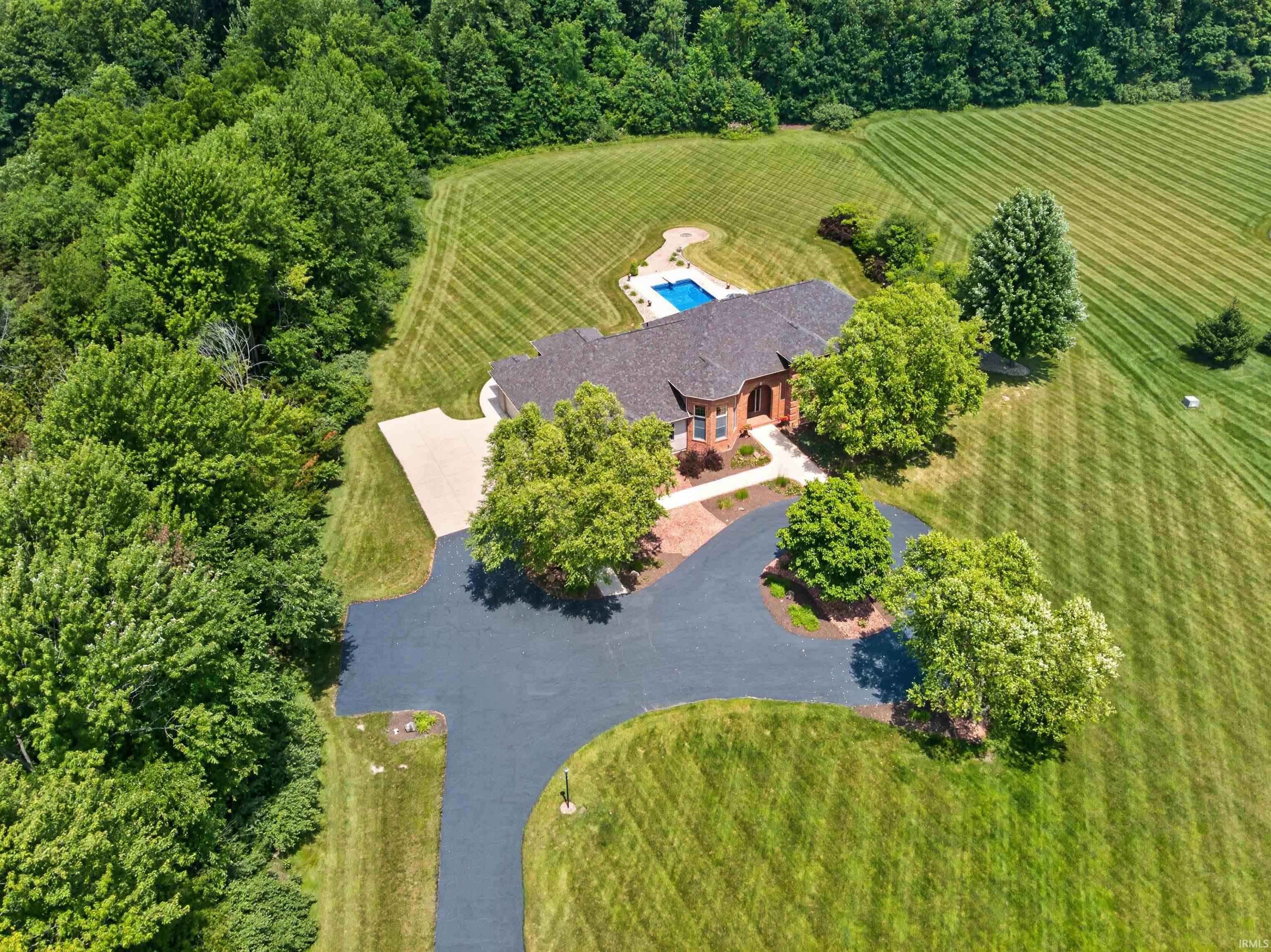12223 Leo Road Fort Wayne, IN 46845 - Photo 1 of 50