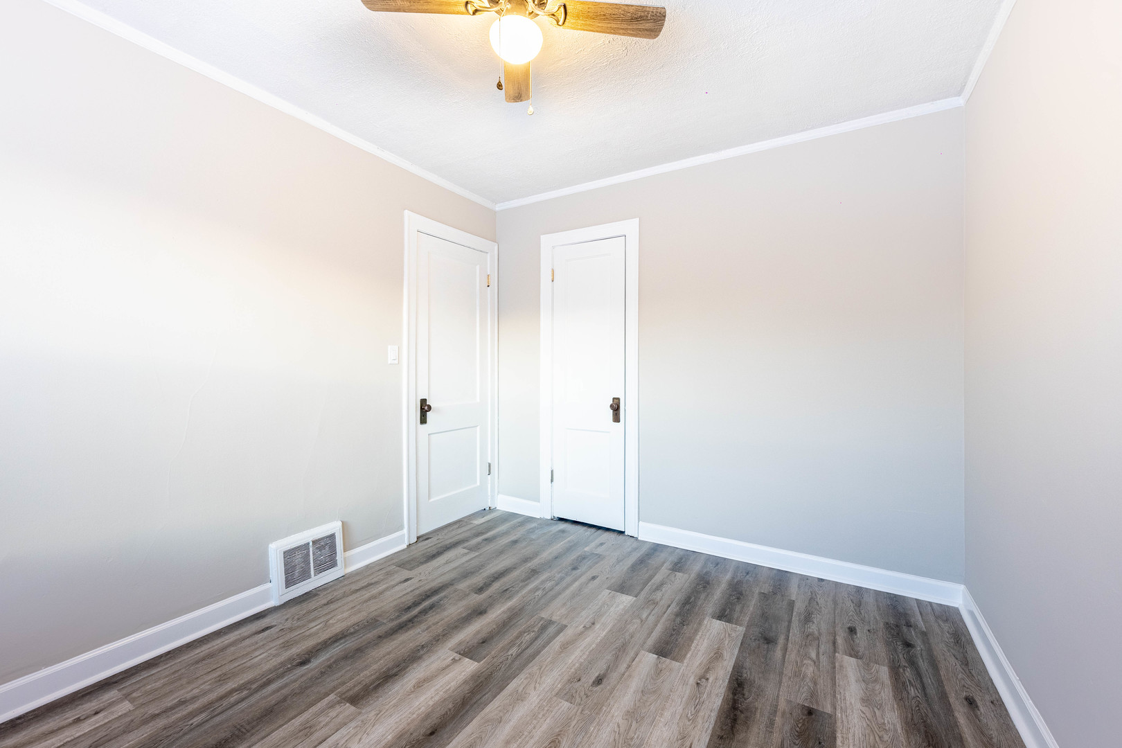 8401 South Paulina Street, Unit 1 Chicago, IL 60620 - Photo 10 of 17 a view of a room with wooden floor