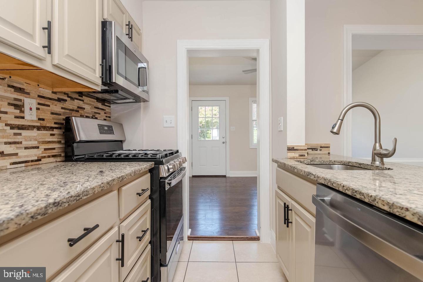 1606 Searles Road Baltimore, MD 21222 - Photo 17 of 44 Gallery Image 17