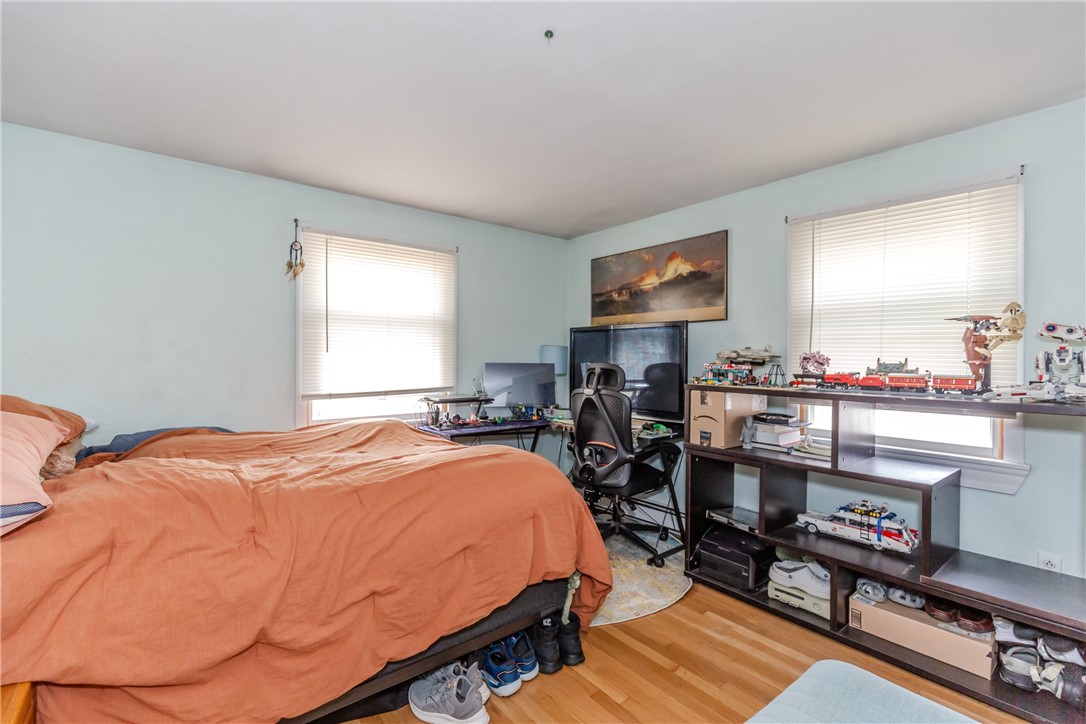 60 Ruskin Avenue Woonsocket, RI 02895 - Photo 23 of 31 2nd Floor Bedroom 2