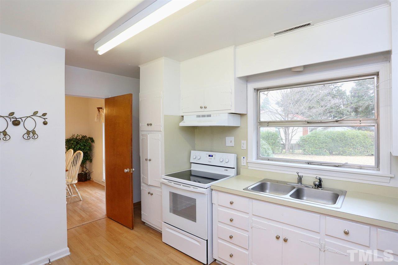 508 Fairfield Road Durham, NC 27704 - Photo 8 of 18 Gallery Image 8