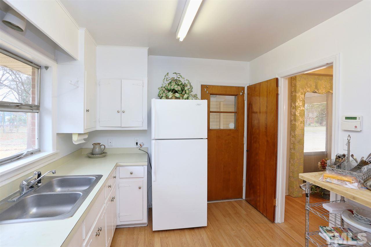 508 Fairfield Road Durham, NC 27704 - Photo 9 of 18 Gallery Image 9