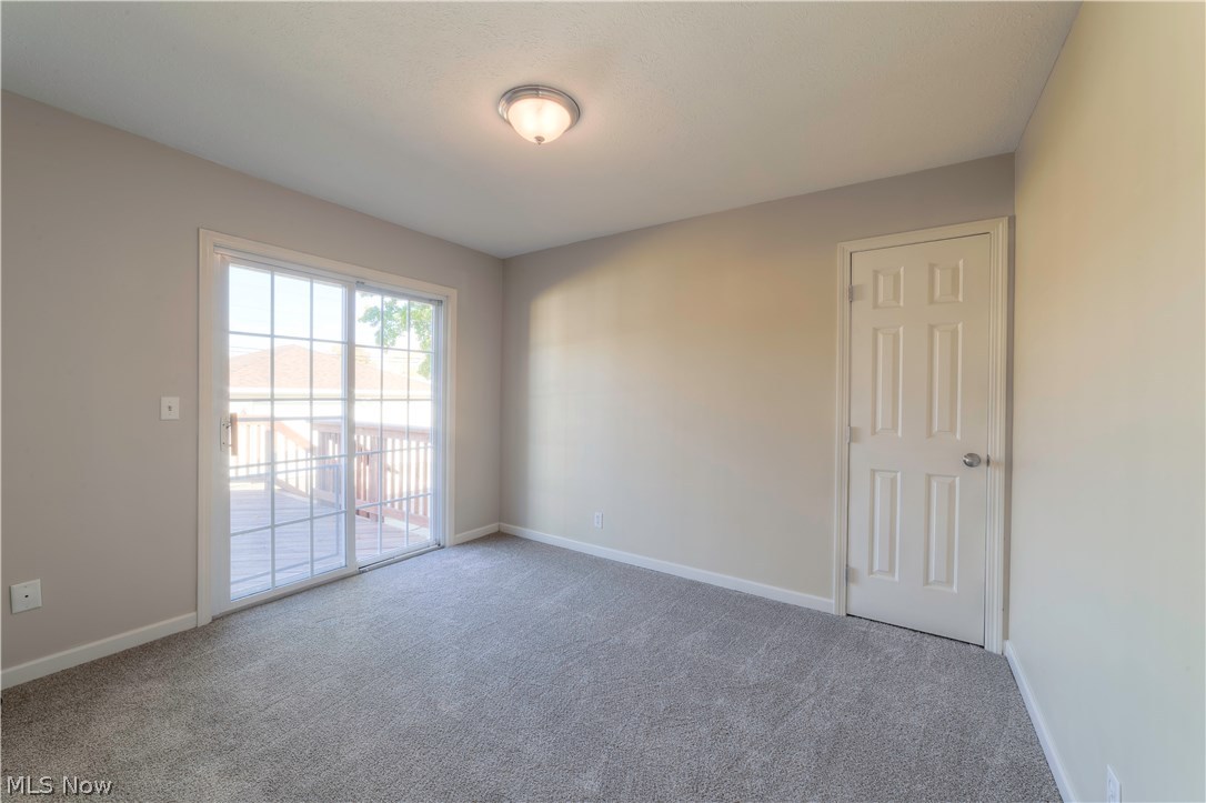 30221 Vineyard Road Willowick, OH 44095 - Photo 12 of 25
