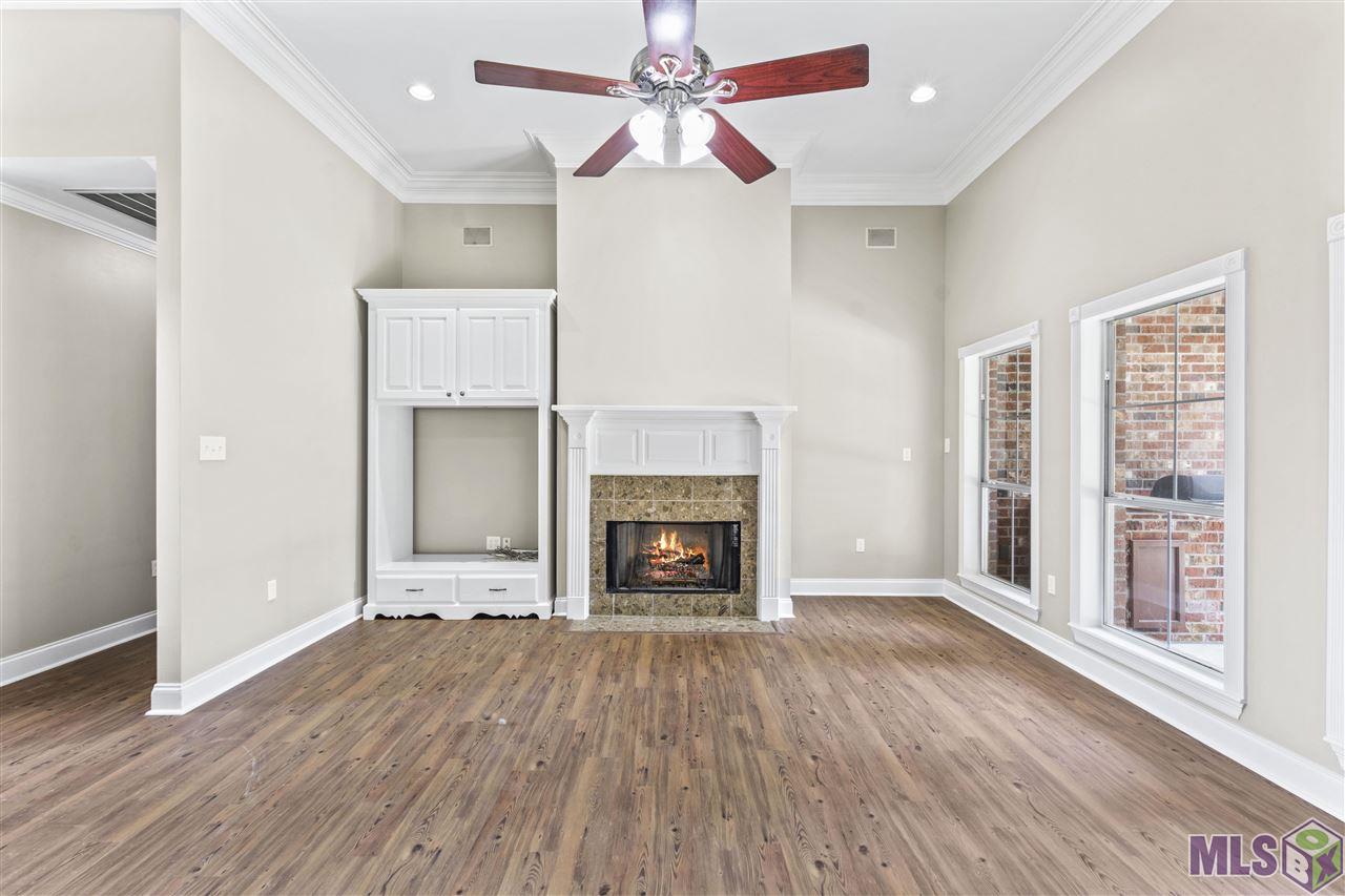 9237 Rue De Fluer Denham Springs, LA 70706 - Photo 4 of 21