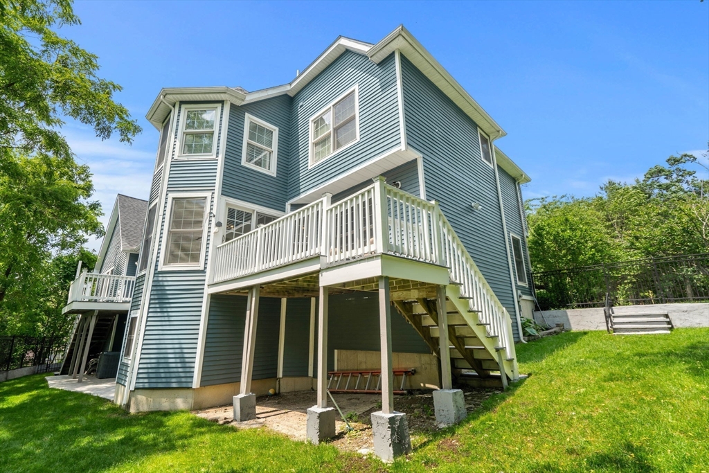 10 Gianna Drive Saugus, MA 01906 - Photo 32 of 35