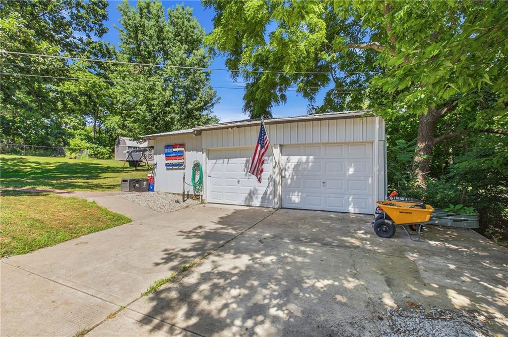 4340 Northwest Gleason Road Kansas City, MO 64151 - Photo 59 of 64 Gallery Image 59
