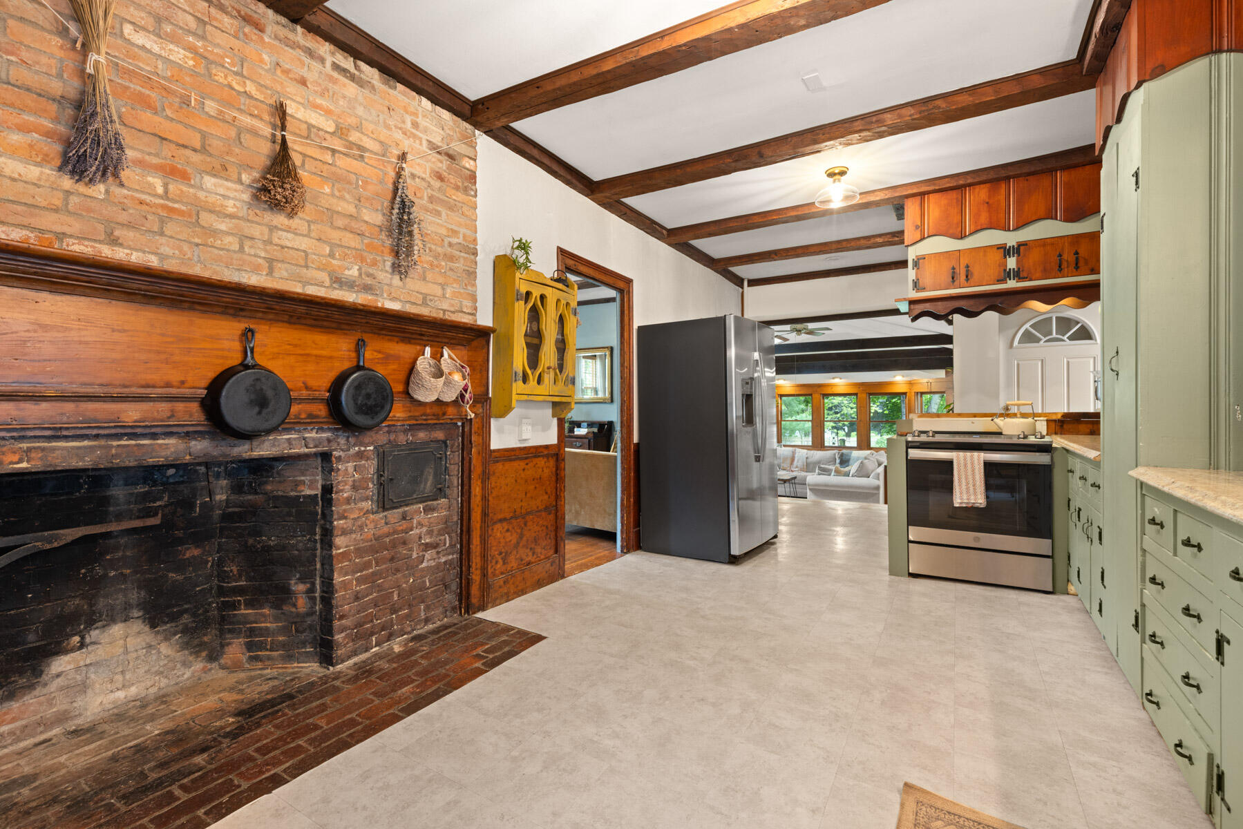 236 Old Road Eliot, ME 03903 - Photo 17 of 53 Kitchen