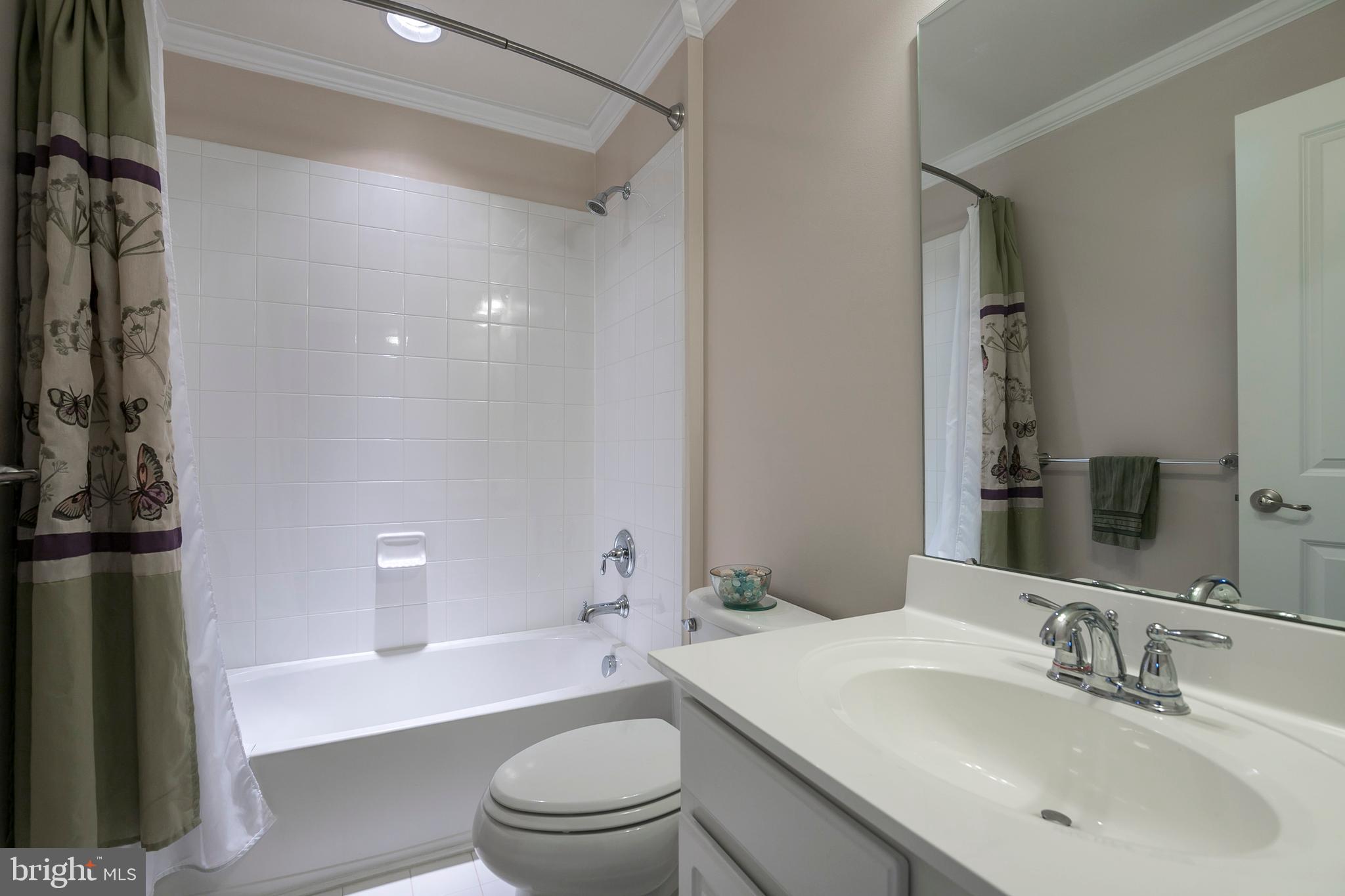 331 Schmidt Road Phoenixville, PA 19460 - Photo 15 of 23 Hall Bath