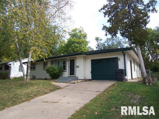 3015 Tower Road Clinton, IA 52732 - Photo 1 of 19 Gallery Image 1