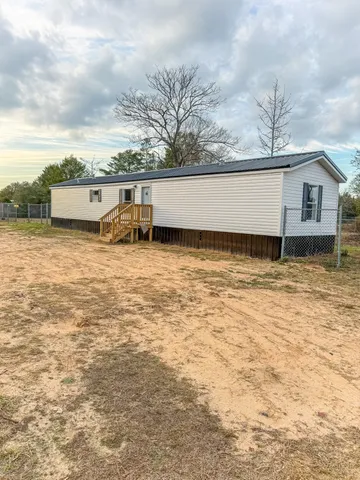 $154,900 | 551 Creola Lane, Holt, FL 32564