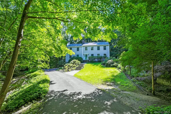 $1,359,000 | 180 Somerstown Road, Briarcliff Manor, NY 10510
