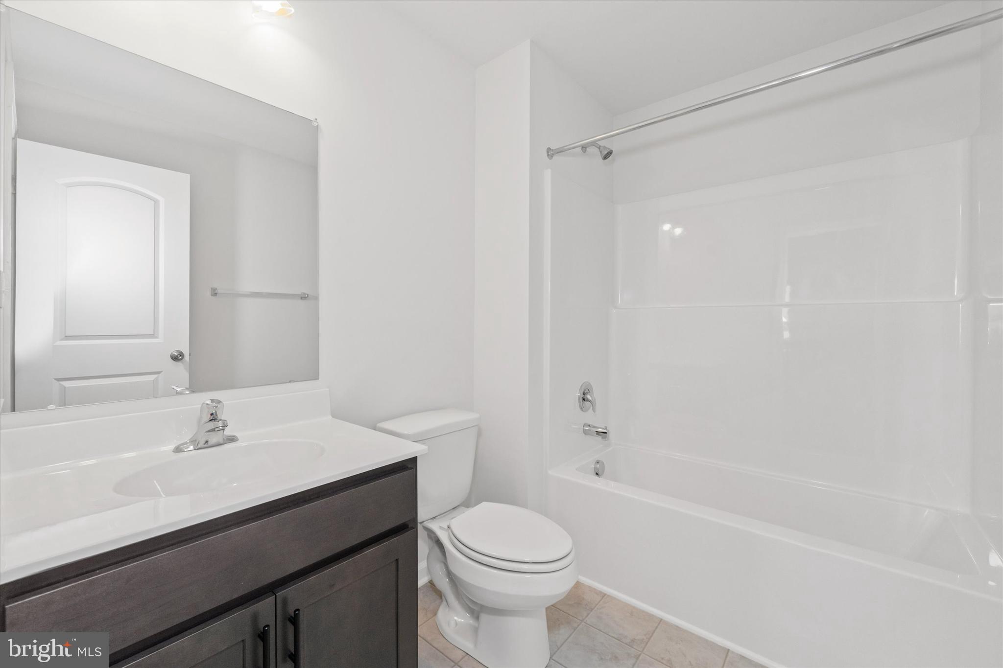 211 Laks Court, Unit ABBOTT Smyrna, DE 19977 - Photo 40 of 44 2nd Floor Hall Bath