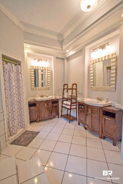 128 Lakeview Loop Daphne, AL 36526 - Photo 19 of 43 separate vanities