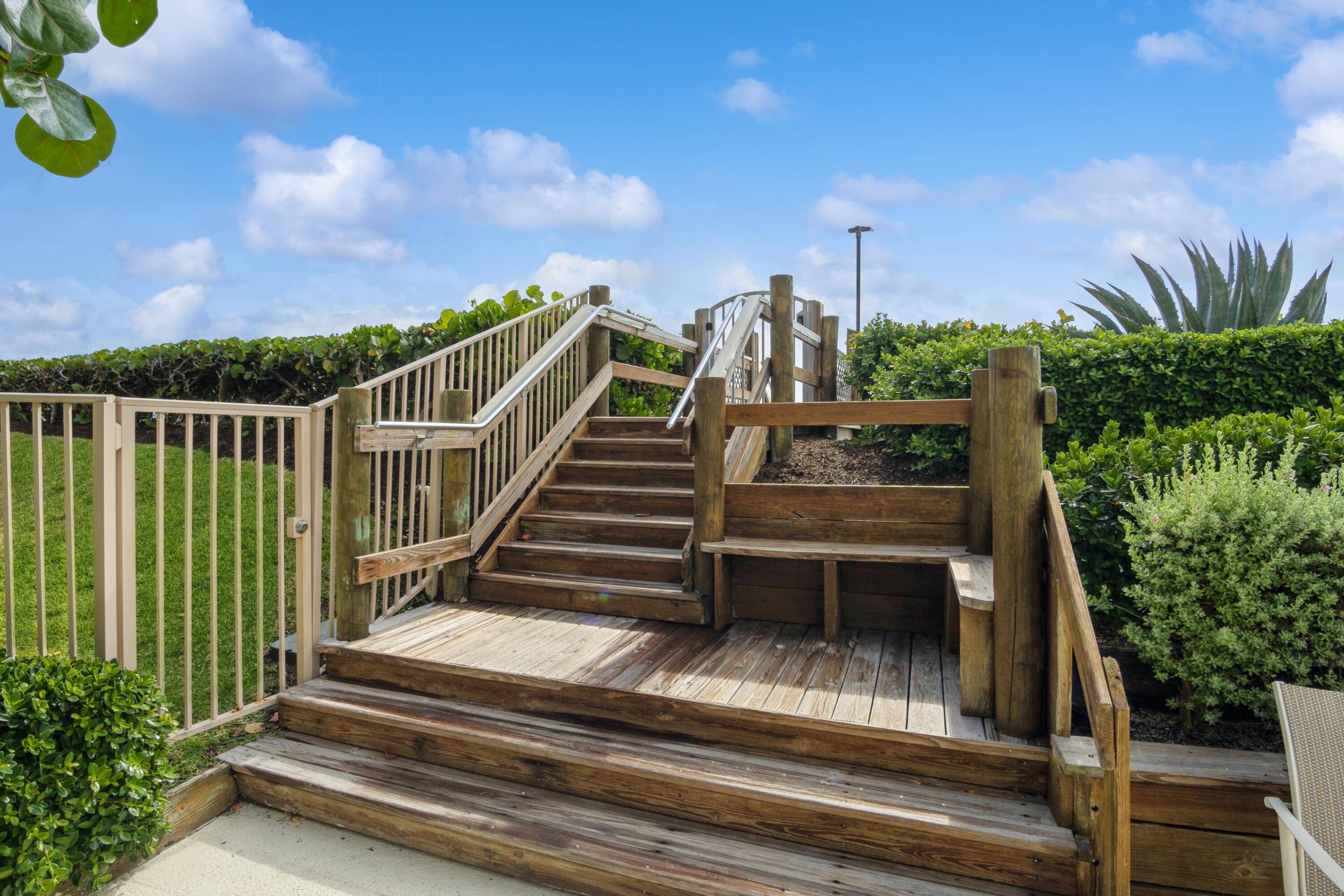 3200 South Ocean Boulevard, Unit B104 Palm Beach, FL 33480 - Photo 23 of 24 26_104B_2001_HiRes