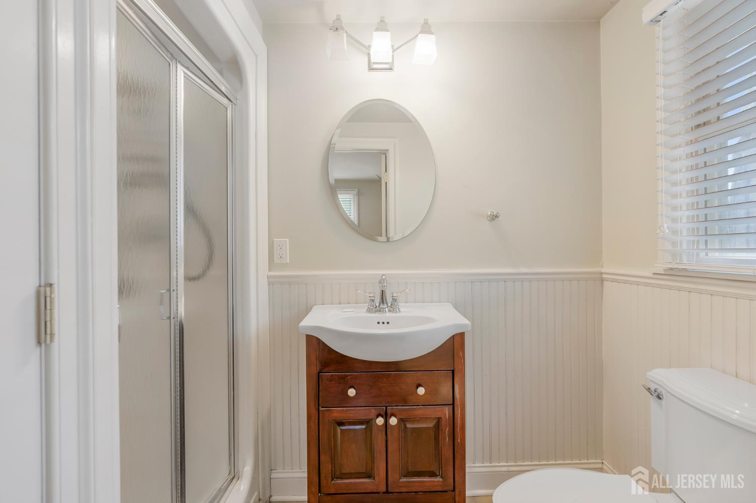 8 Hooker Avenue Middlesex, NJ 08846 - Photo 4 of 22