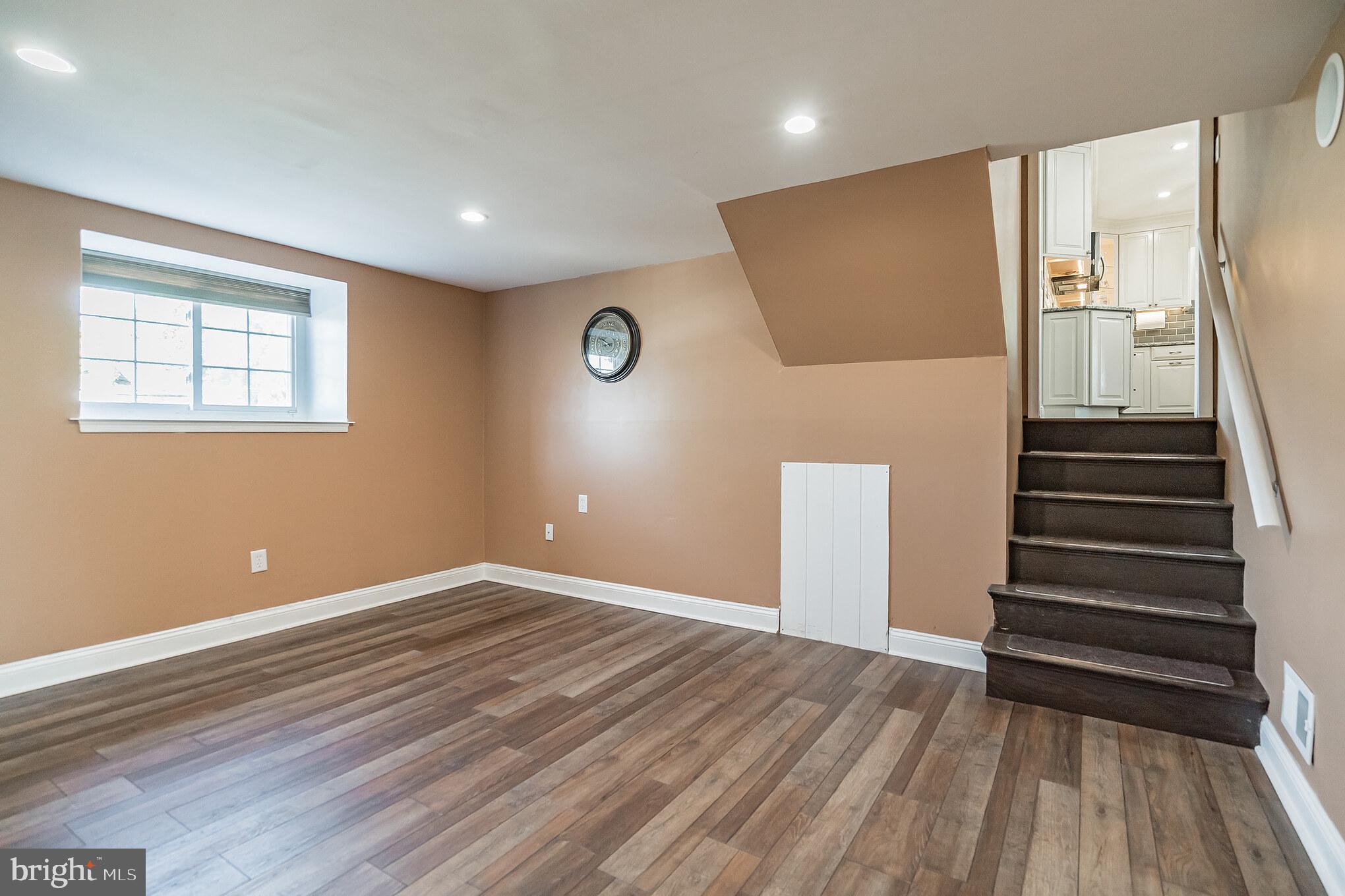 816 Garden Road Warminster, PA 18974 - Photo 21 of 31
