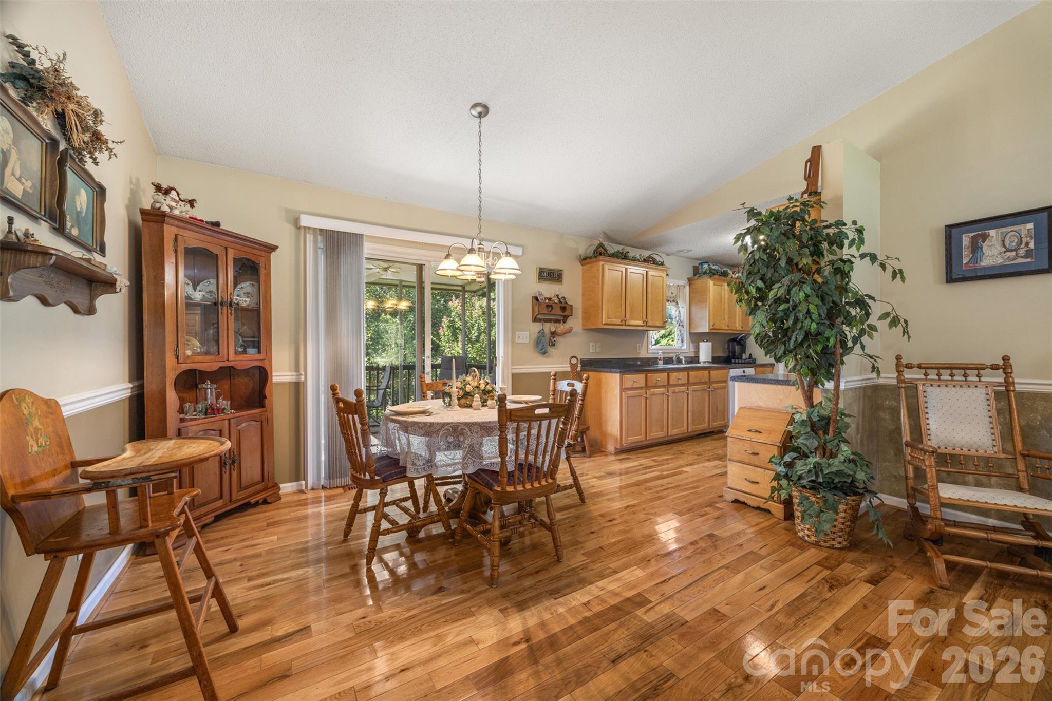 1254 Heritage Farm Road Hickory, NC 28601 - Photo 11 of 32