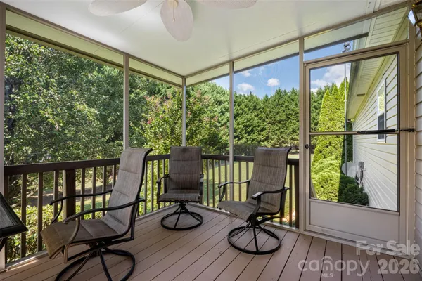 $295,000 | 1254 Heritage Farm Road, Hickory, NC 28601