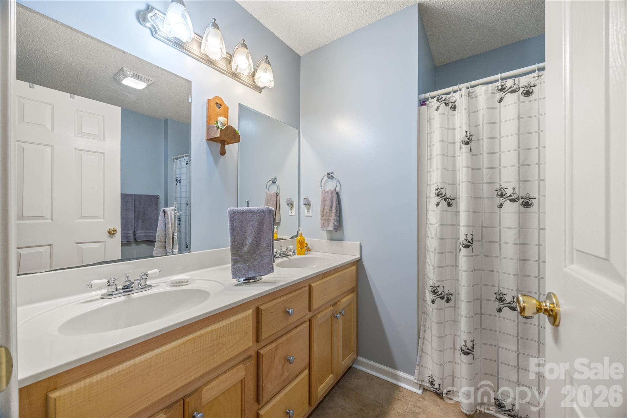 1254 Heritage Farm Road Hickory, NC 28601 - Photo 31 of 32