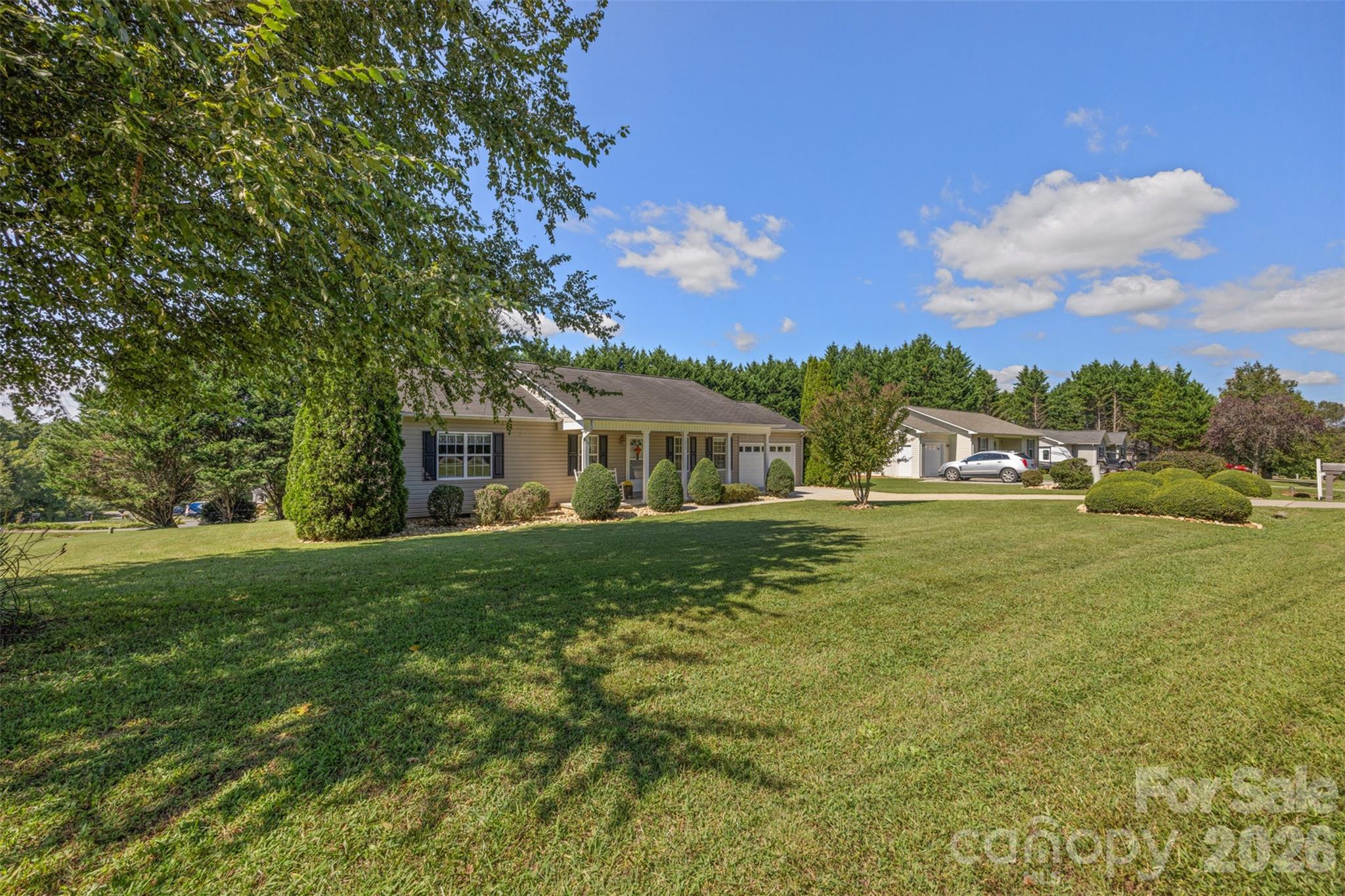 1254 Heritage Farm Road Hickory, NC 28601 - Photo 5 of 32