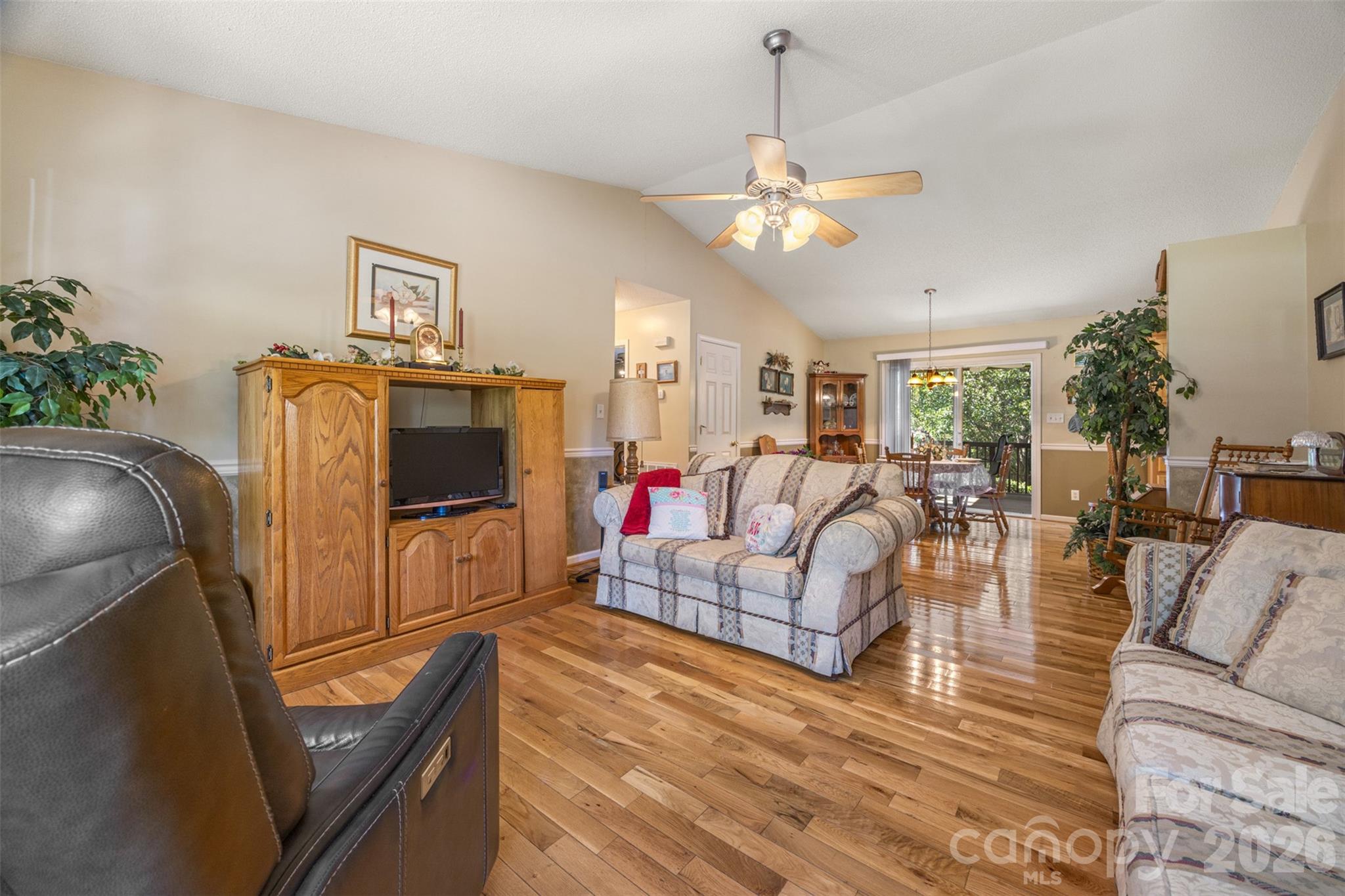 1254 Heritage Farm Road Hickory, NC 28601 - Photo 7 of 32