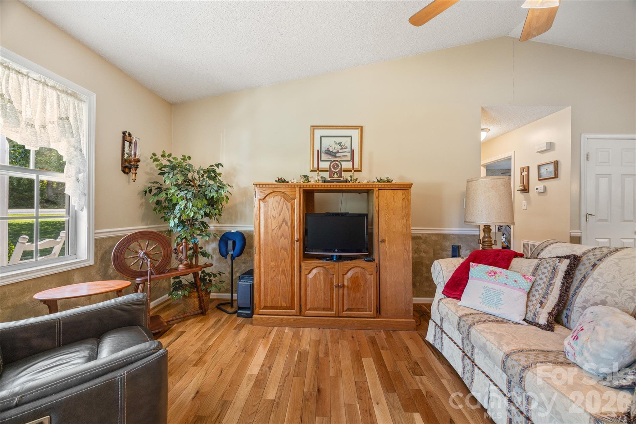 1254 Heritage Farm Road Hickory, NC 28601 - Photo 8 of 32