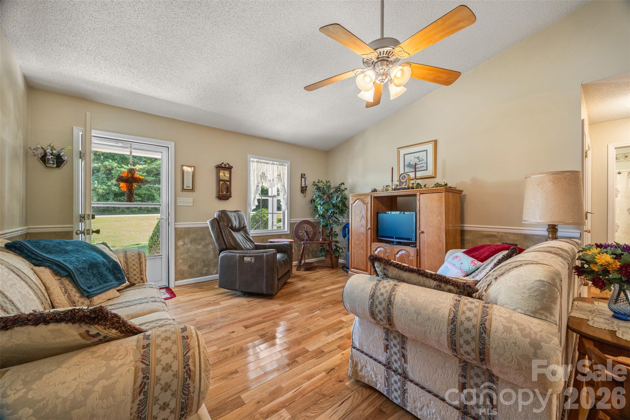 1254 Heritage Farm Road Hickory, NC 28601 - Photo 9 of 32