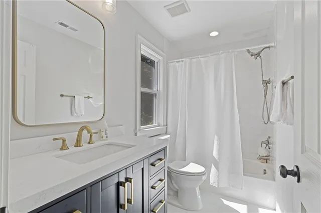 $1,495,000 | 5800 De Claire Court, Atlanta, GA 30328