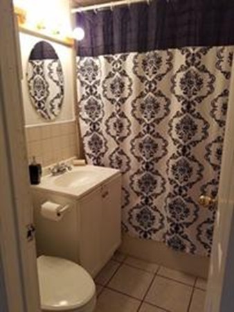 146 Vincent Street Springfield, MA 01129 - Photo 7 of 10 Gallery Image 7