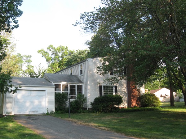 50 Greaney Street Springfield, MA 01104 - Photo 3 of 20 front view of a house with a yard