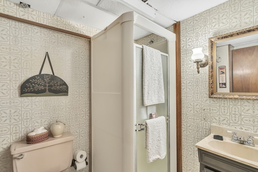 63 Jennings Road Waltham, MA 02451 - Photo 27 of 31 Gallery Image 27