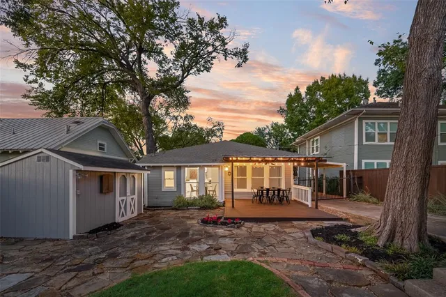 $819,999 | 5630 Willis Avenue, Dallas, TX 75206