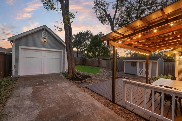 $819,999 | 5630 Willis Avenue, Dallas, TX 75206