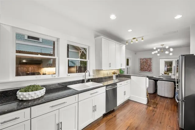 $819,999 | 5630 Willis Avenue, Dallas, TX 75206