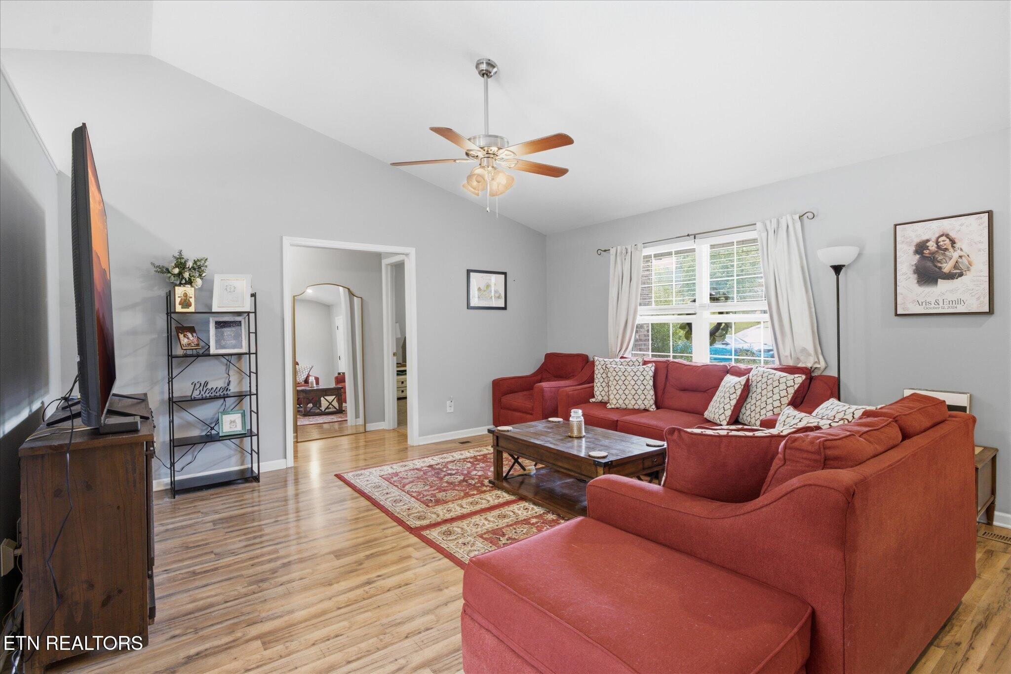2718 Chukar Road Knoxville, TN 37923 - Photo 5 of 39 08-IMG_0005