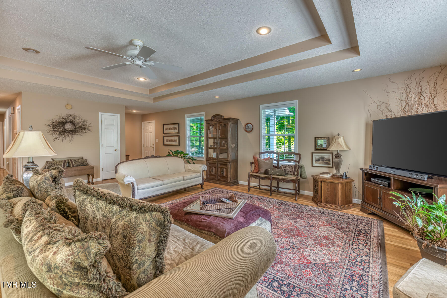 350-356 Poplar Ridge Road Piney Flats, TN 37686 - Photo 16 of 101 356 Poplar Ridge Rd - Main-15