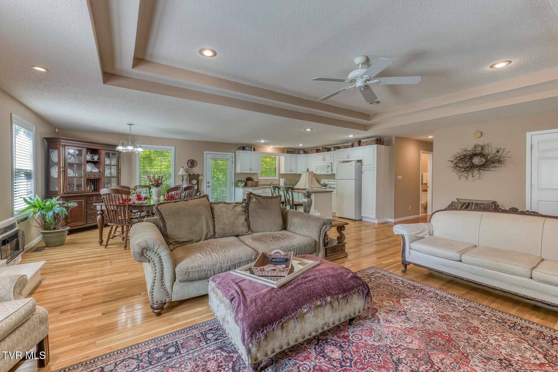 350-356 Poplar Ridge Road Piney Flats, TN 37686 - Photo 17 of 101 356 Poplar Ridge Rd - Main-16