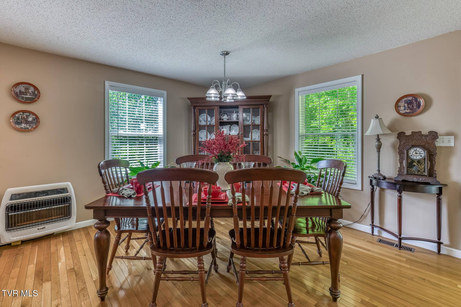 350-356 Poplar Ridge Road Piney Flats, TN 37686 - Photo 19 of 101 356 Poplar Ridge Rd - Main-18