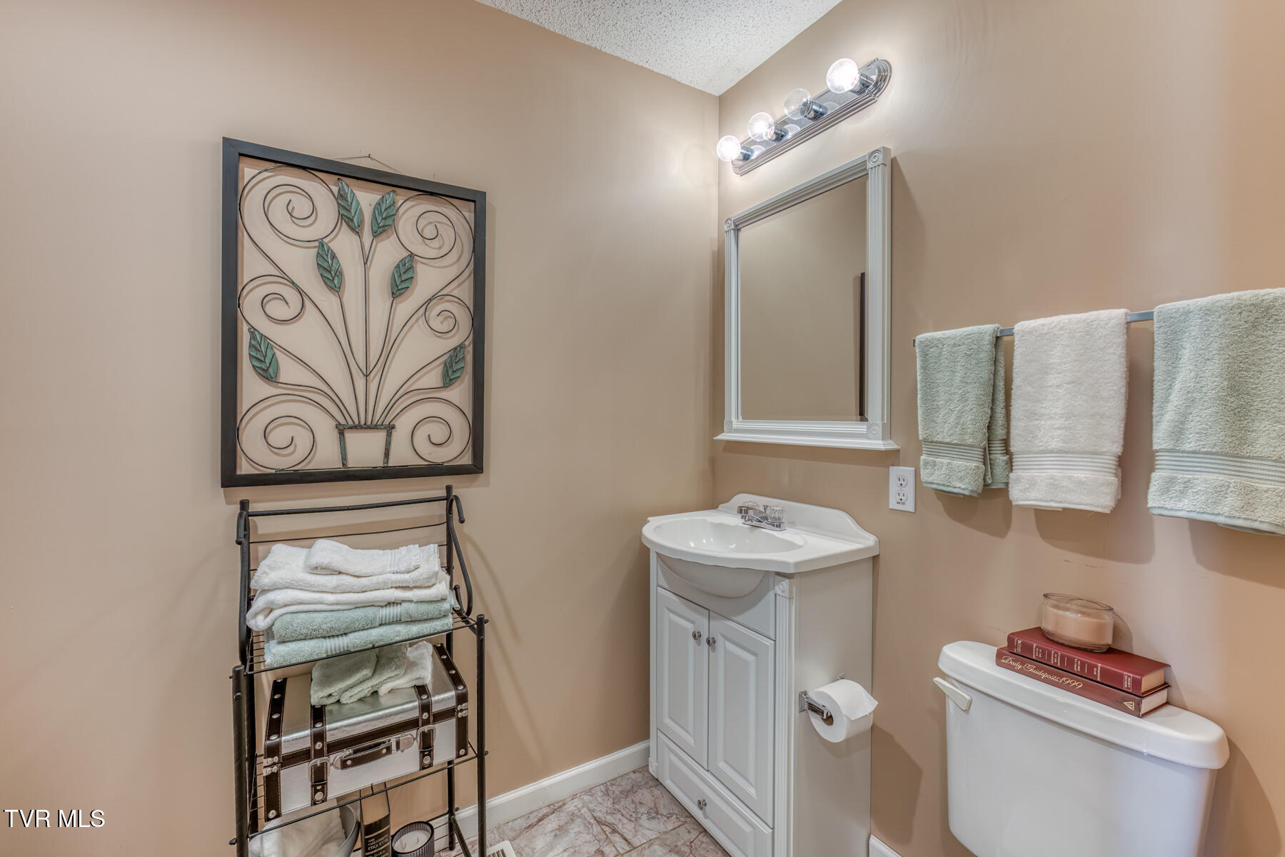 350-356 Poplar Ridge Road Piney Flats, TN 37686 - Photo 24 of 101 356 Poplar Ridge Rd - Main-23